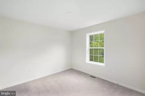 Other - 18213 Jillian Ln, Triangle, VA 22172 photo 4 of 13
