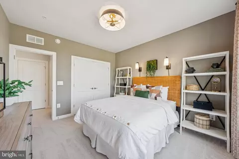 Bedroom - 8564 Lovelace St, Manassas, VA 20109 photo 4 of 7