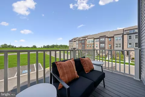 Exterior - 8564 Lovelace St, Manassas, VA 20109 photo 1 of 1