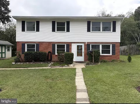 15109 Campbell Ln, Woodbridge, VA 22193