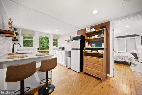 Other - 18323 Sharon Rd, Triangle, VA 22172 photo 8 of 13