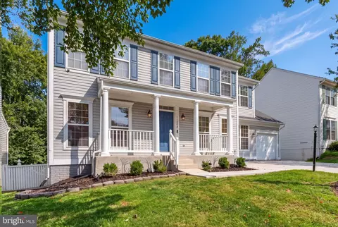 17208 Larkin Dr, Dumfries, VA 22026