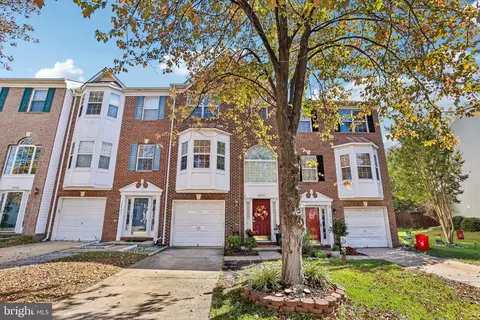 12425 Goa Pl, Woodbridge, VA 22192