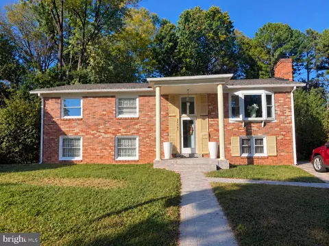 14782 Darbydale Darbydale Ave, Woodbridge, VA 22193