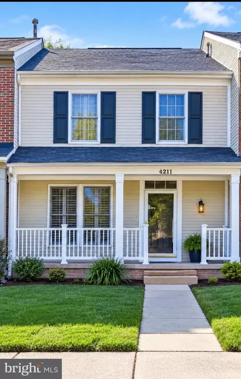4211 Devonwood Way, Woodbridge, VA 22192