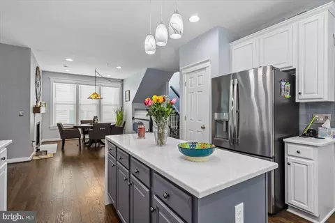 Kitchen - 8958 Junco Ct, Gainesville, VA 20155 photo 3 of 3