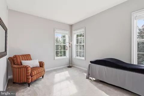 Bedroom - 6803 Hampton Bay Ln, Gainesville, VA 20155 photo 4 of 6