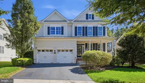 15418 Admiral Baker Cir, Haymarket, VA 20169