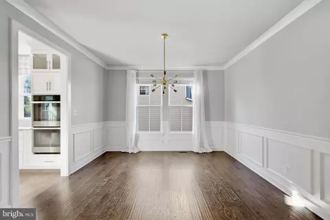 Entry Way - 17433 Spring Cress Dr, Dumfries, VA 22026 photo 6 of 13