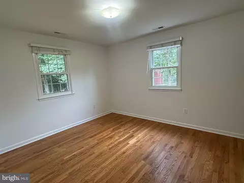 Bedroom - 7013 Trails End Rd, Manassas, VA 20112 photo 5 of 6
