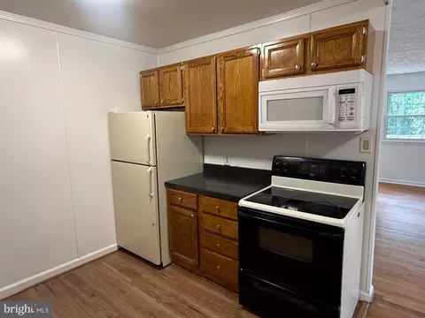 Kitchen - 7013 Trails End Rd, Manassas, VA 20112 photo 2 of 5
