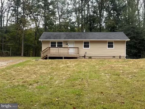 7013 Trails End Rd, Manassas, VA 20112