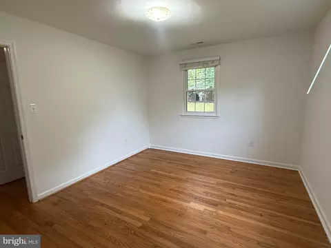 Bedroom - 7013 Trails End Rd, Manassas, VA 20112 photo 6 of 6