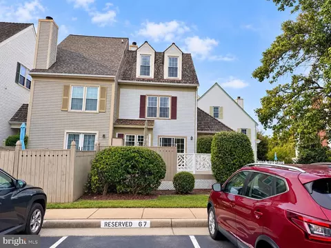 12839 Mill Brook Ct, Woodbridge, VA 22192