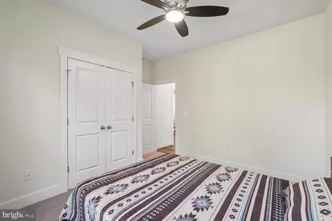 Bedroom - 6735 Beverly Rd, Broad Run, VA 20137 photo 6 of 10