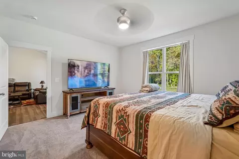 Bedroom - 6735 Beverly Rd, Broad Run, VA 20137 photo 1 of 10