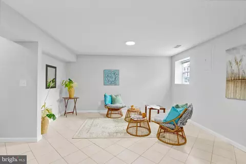 Living - 16884 Toms River Loop, Dumfries, VA 22026 photo 3 of 3