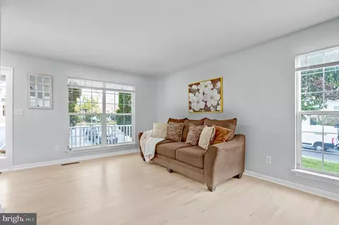 Living - 16884 Toms River Loop, Dumfries, VA 22026 photo 2 of 3