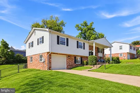 14606 Danville Rd, Woodbridge, VA 22193