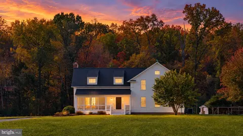 13940 Aden Rd, Nokesville, VA 20181