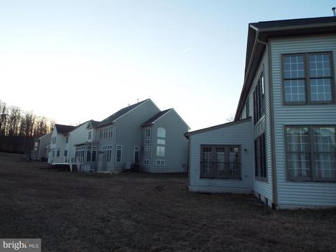 3659 Stonewall Manor Dr, Triangle, VA 22172 photo 96