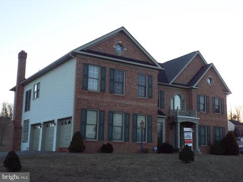 3659 Stonewall Manor Dr, Triangle, VA 22172 photo 1