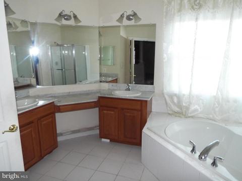 3659 Stonewall Manor Dr, Triangle, VA 22172 photo 75
