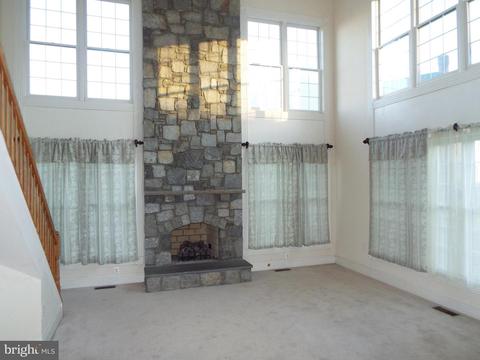 3659 Stonewall Manor Dr, Triangle, VA 22172 photo 59
