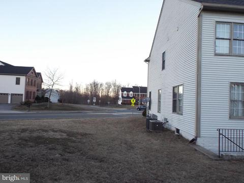3659 Stonewall Manor Dr, Triangle, VA 22172 photo 103