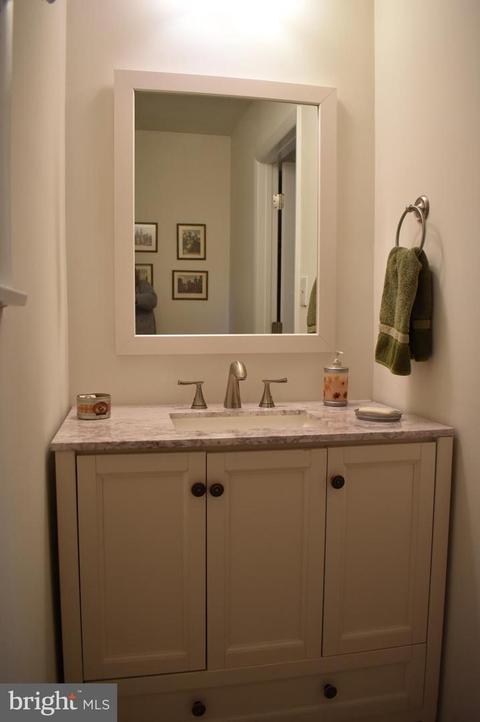 18406 Beech Ln, Triangle, VA 22172 photo 25