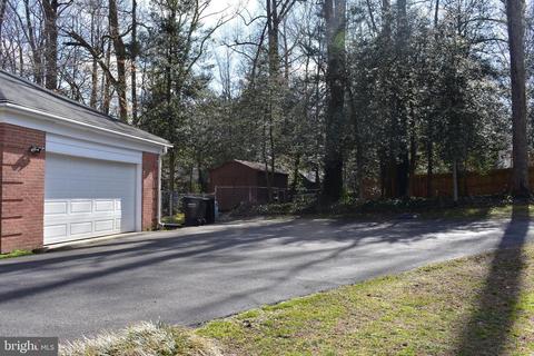 18406 Beech Ln, Triangle, VA 22172 photo 4