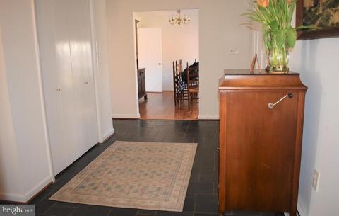 18406 Beech Ln, Triangle, VA 22172 photo 8