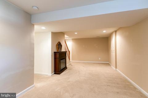 3412 Woolfenden Ct, Triangle, VA 22172 photo 30