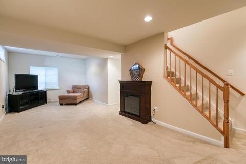 3412 Woolfenden Ct, Triangle, VA 22172 photo 29