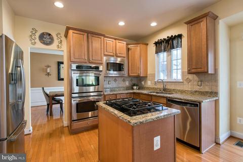 3412 Woolfenden Ct, Triangle, VA 22172 photo 12