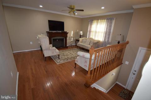 3496 Scelzi Ct, Triangle, VA 22172 photo 10
