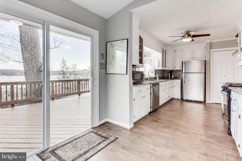 3205 Riverview Dr, Triangle, VA 22172 photo 27