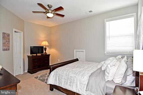9967 Broadsword Dr, Bristow, VA 20136 photo 29