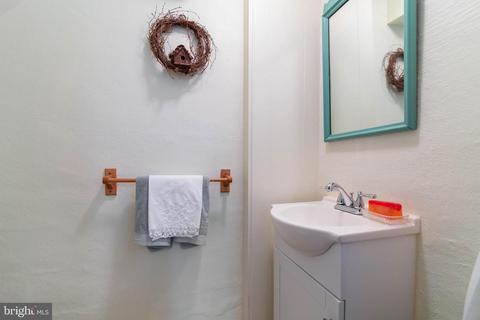 18319 Candice Dr, Triangle, VA 22172 photo 58
