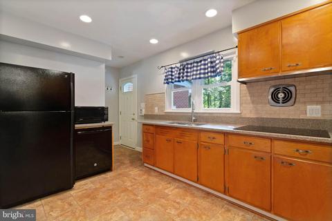 18319 Candice Dr, Triangle, VA 22172 photo 14