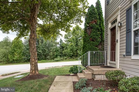5501 Hobsons Choice Loop, Manassas, VA 20112 photo 4