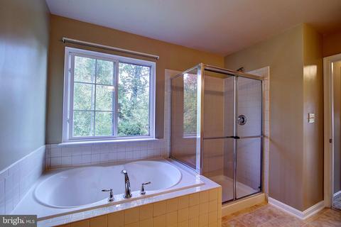 4226 Meyers Rd, Triangle, VA 22172 photo 29