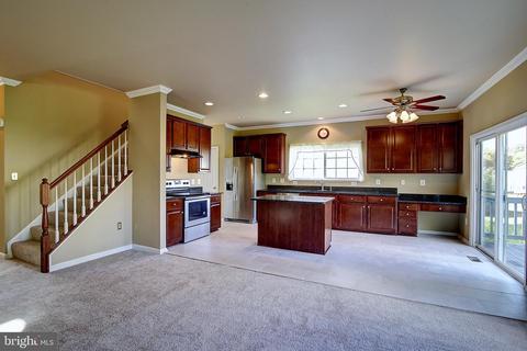 4226 Meyers Rd, Triangle, VA 22172 photo 15