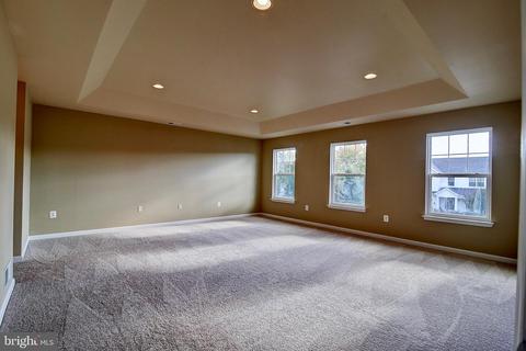 4226 Meyers Rd, Triangle, VA 22172 photo 24