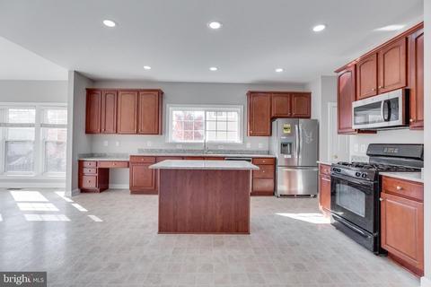 18495 Quantico Gateway Dr, Triangle, VA 22172 photo 12
