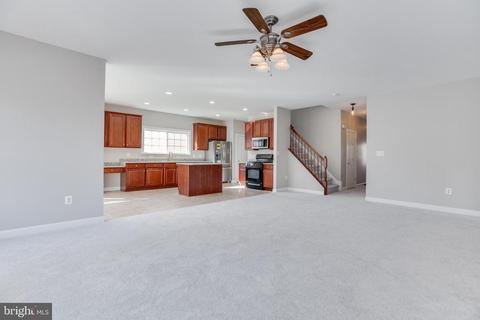 18495 Quantico Gateway Dr, Triangle, VA 22172 photo 18