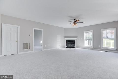 18495 Quantico Gateway Dr, Triangle, VA 22172 photo 17