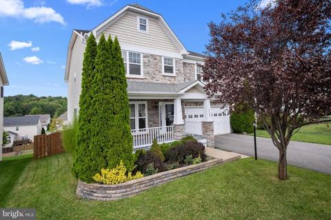 4152 Agency Loop, Triangle, VA 22172 photo 2