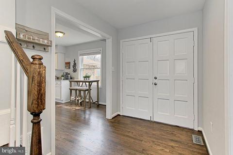 3231 Riverview Dr, Triangle, VA 22172 photo 7