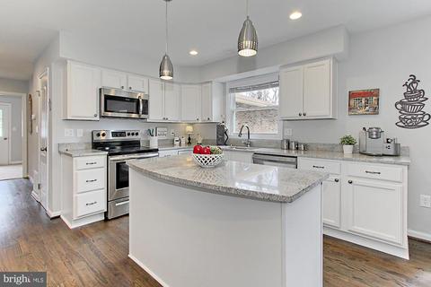3231 Riverview Dr, Triangle, VA 22172 photo 15